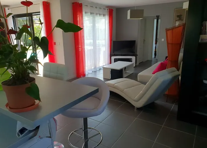 Avec Piscine Chauffee Feriehus